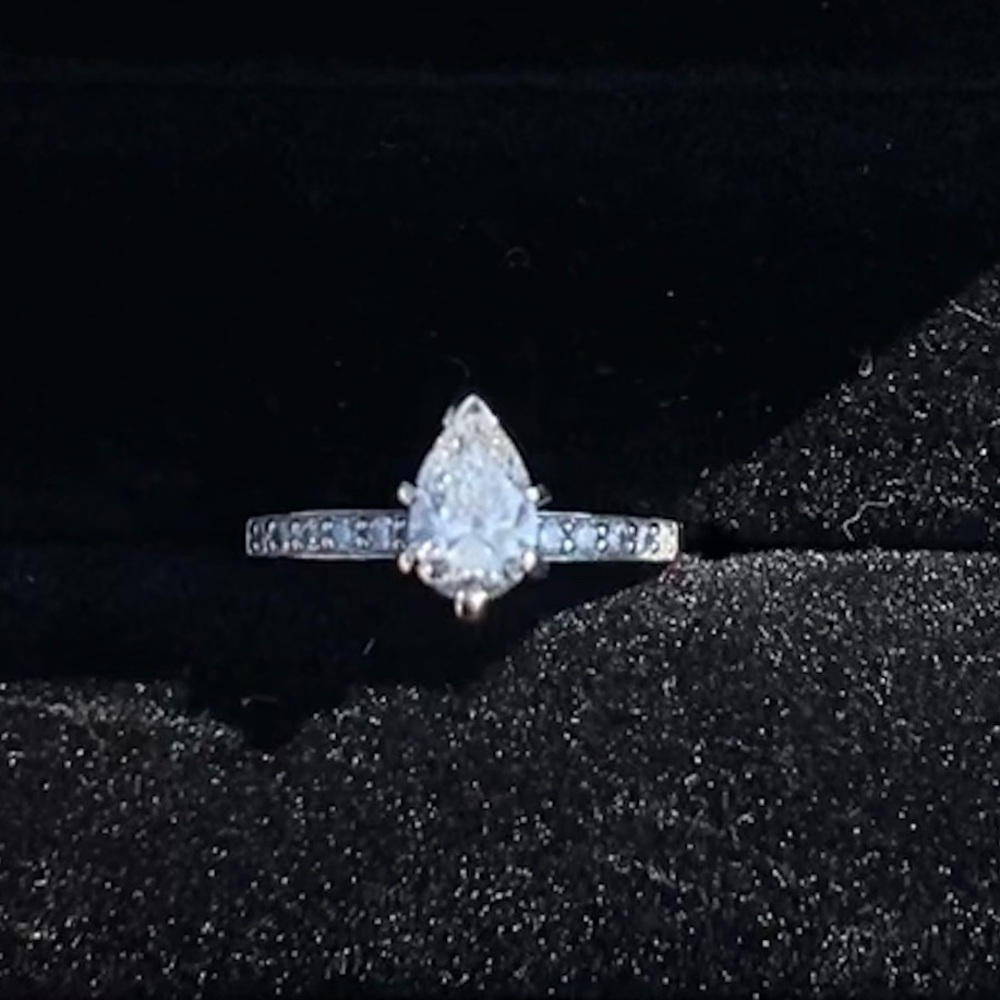Elegant Colorless Diamond Pear/Teardrop Ring, Size 4.5
